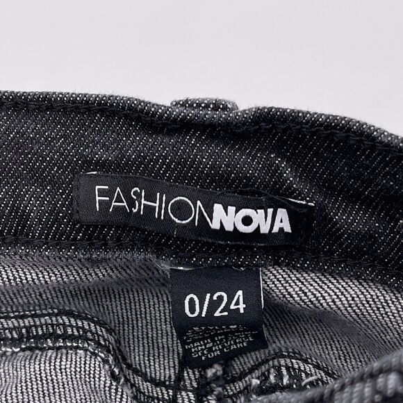 Fashion Nova Sz 0 Black Slim Straight Leg Jeans Mid Rise Distressed 24x29 - Picture 6 of 8